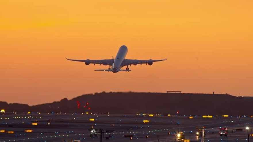 42 flights cancelled across Pakistan amid Gulf tensions