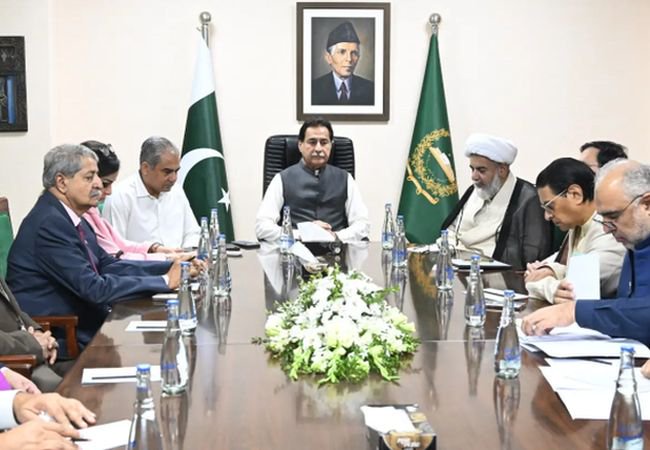 PTI Long March in Doubt as Govt, Opposition Near Written Deal