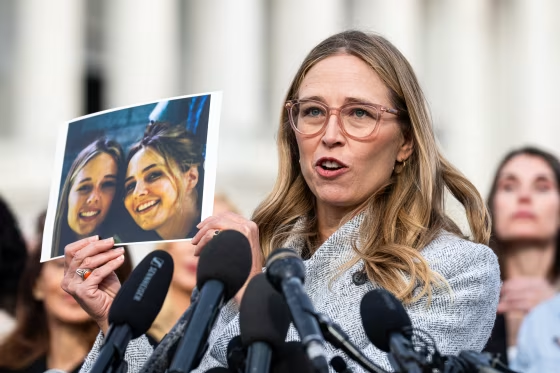 Epstein survivor Annie Farmer supports drive to remove Les Wexner’s name from OSU campus