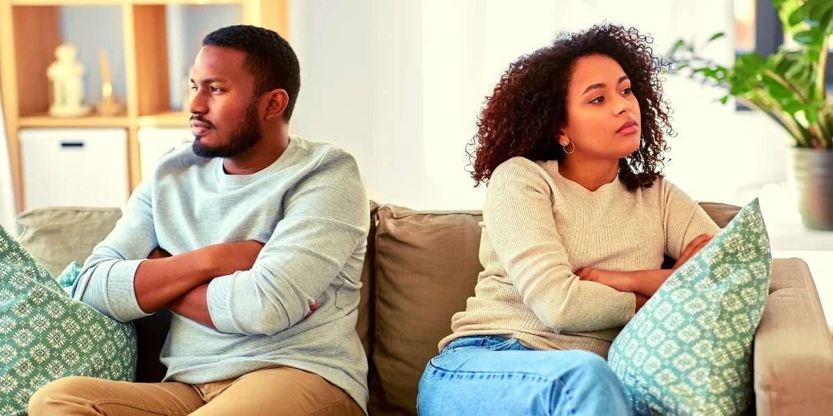 Signs a Woman Is Starting to Fall in Love With You
