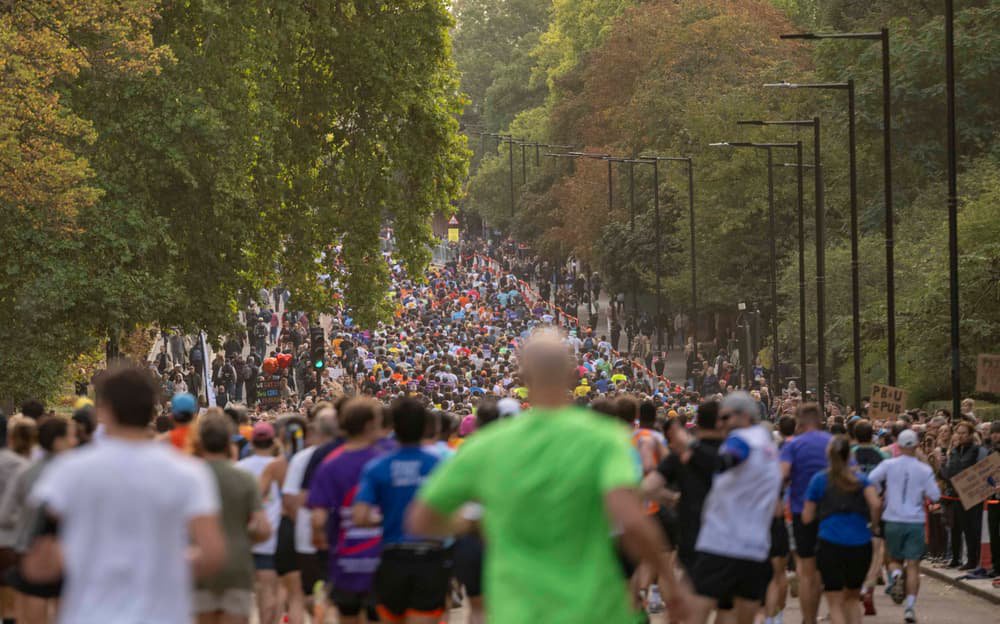 Record number of runners take part in 2026 Royal Parks Half Marathon in London