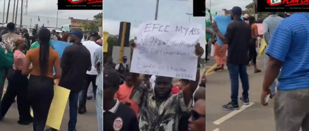 “EFCC Should Leave Us Alone And Go After People Eating Nigeria’s Money” – Akure Residents Protest EFCC Raid