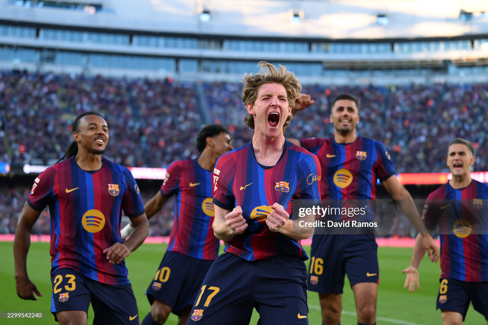 Gordon nets debut La Liga goal as Barcelona batter Getafe