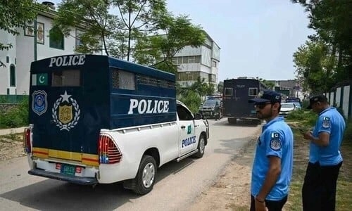 Domestic worker steals antiques worth $72,000 belonging to Nawab family