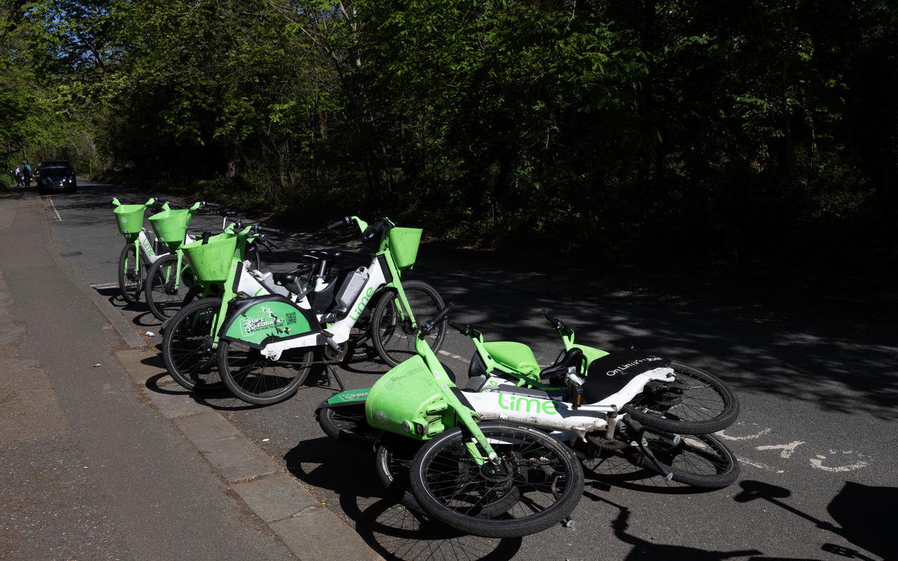 Central London e-bike hire crackdown sees thousands of fines issued for bad parking
