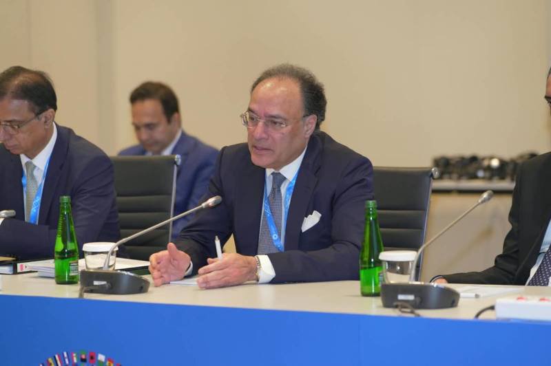 Finance Minister holds high-level meetings on economic reforms, climate finance and development cooperation in Bangkok