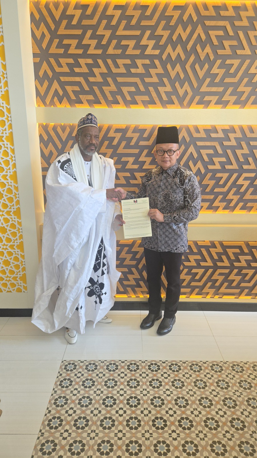 Tijaniya Leader Pursues Religious, Economic and Investment Partnerships