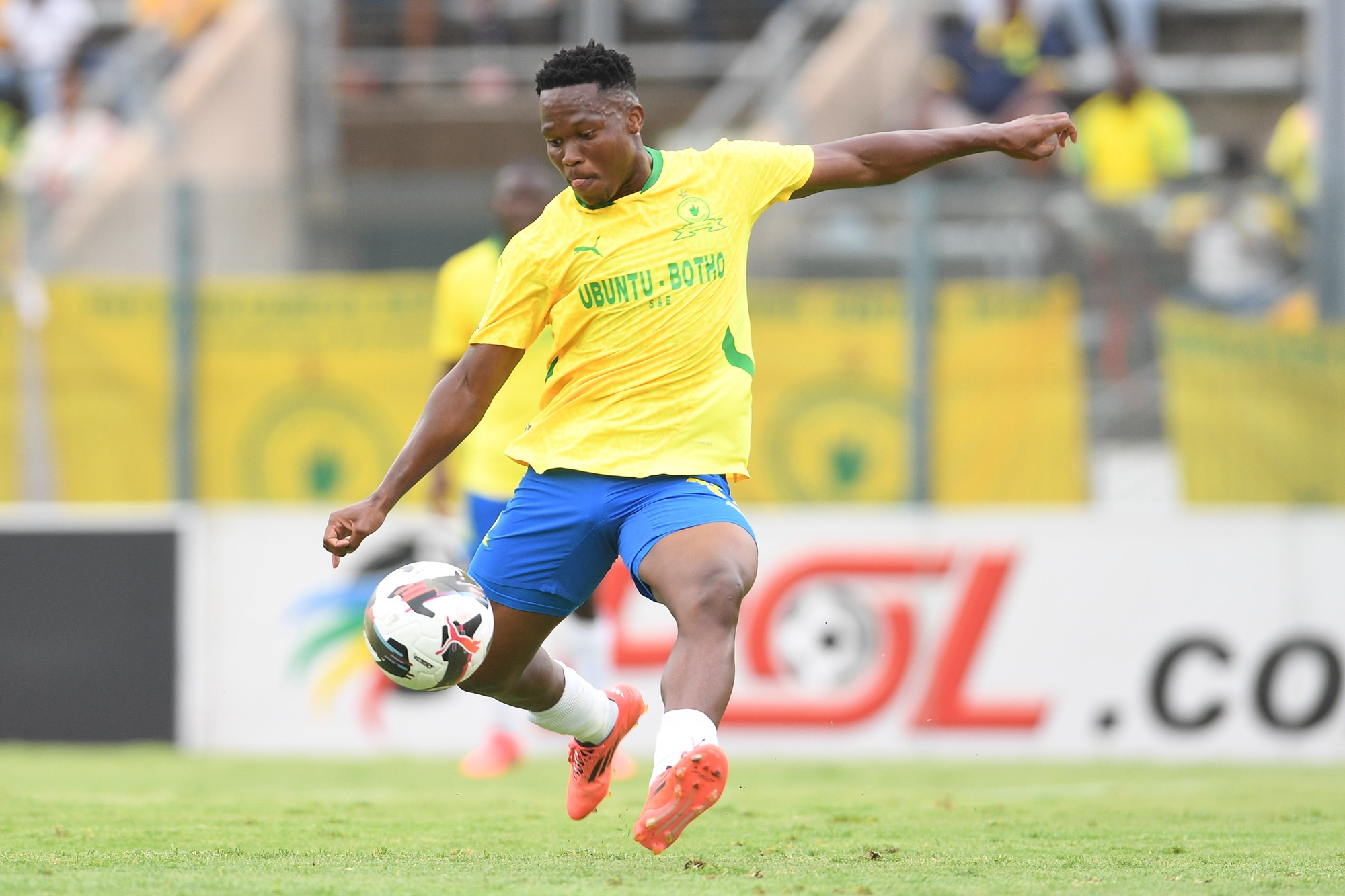 DONE DEAL? Mike Makaab drops massive update on Kodisang’s next destination after Sundowns heartbreak