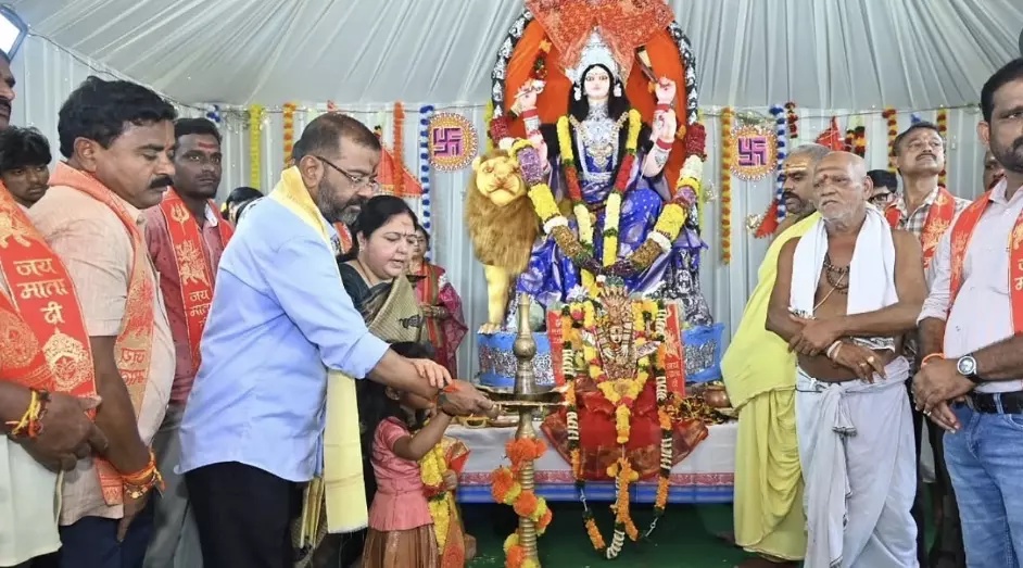 Celebrate Navaratri With Devotion And Grandeur: Naini