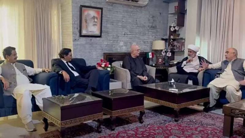 Opposition leaders review first round of talks with government