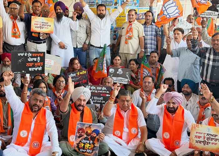 BJP Holds Protests at 36 Locations Across Punjab Over Murder of Parvinder Singh Jhota