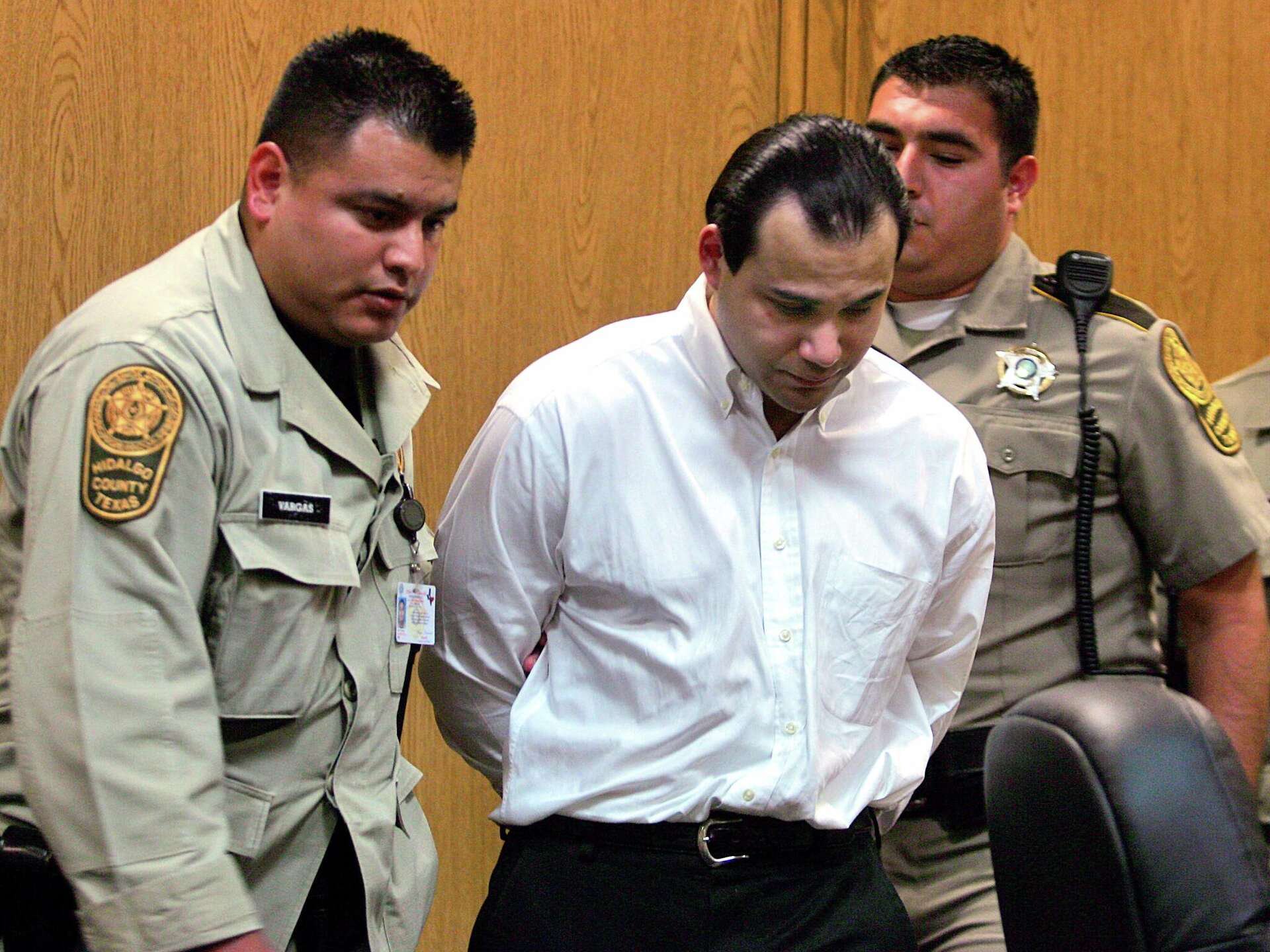 South Texas man who beheaded children found competent to be executed next month