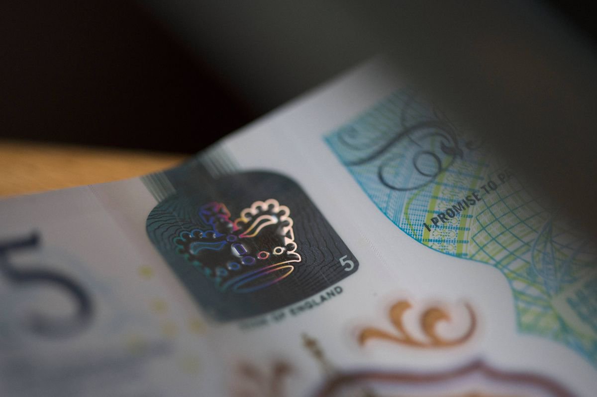 Check wallets for King Charles £5 note with code that could make you a fortune