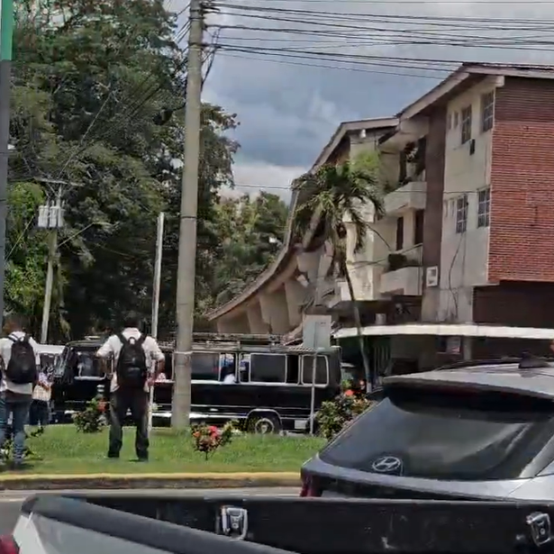 Panama earthquake live: Tsunami alerts across Central America as buildings crumble
