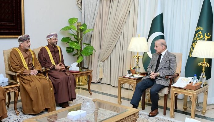 Shehbaz hosts Omani foreign minister as six cooperation agreements are signed