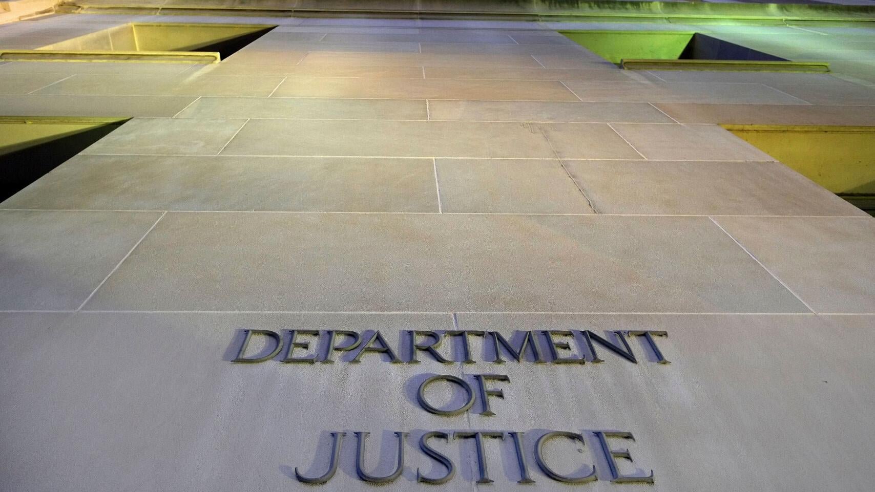 CVS agrees to pay $315 million to settle Justice Department case over opioid prescriptions