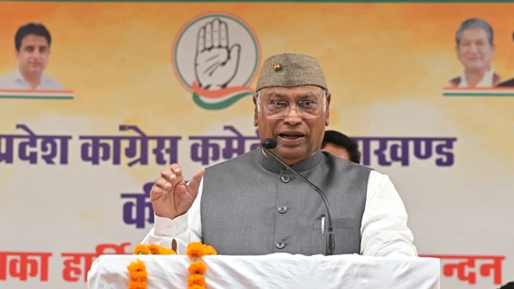 Can a Brahmin-Muslim equation give Congress a foothold in UP again?