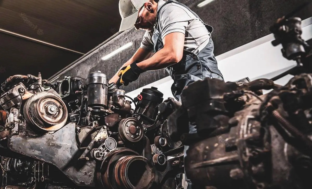 Two Diesel Mechanics Wanted in the Western Cape