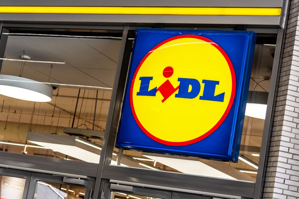 Clutter-free homes with new £6 Lidl set like £30 The Range – in stores Sunday