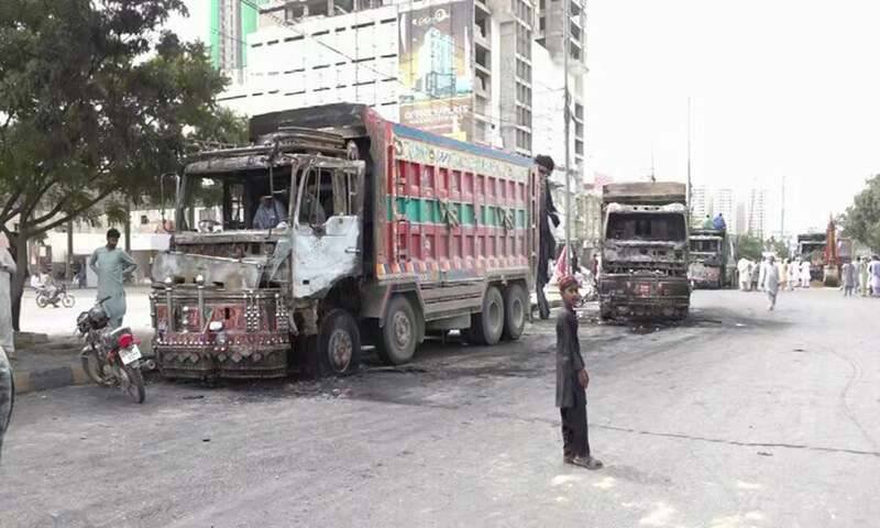 211 people killed in heavy vehicle sccidents in Karachi this year