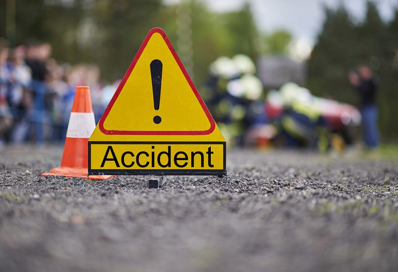 5 Injured as Rescue Bus Skids Off Road in Ramban