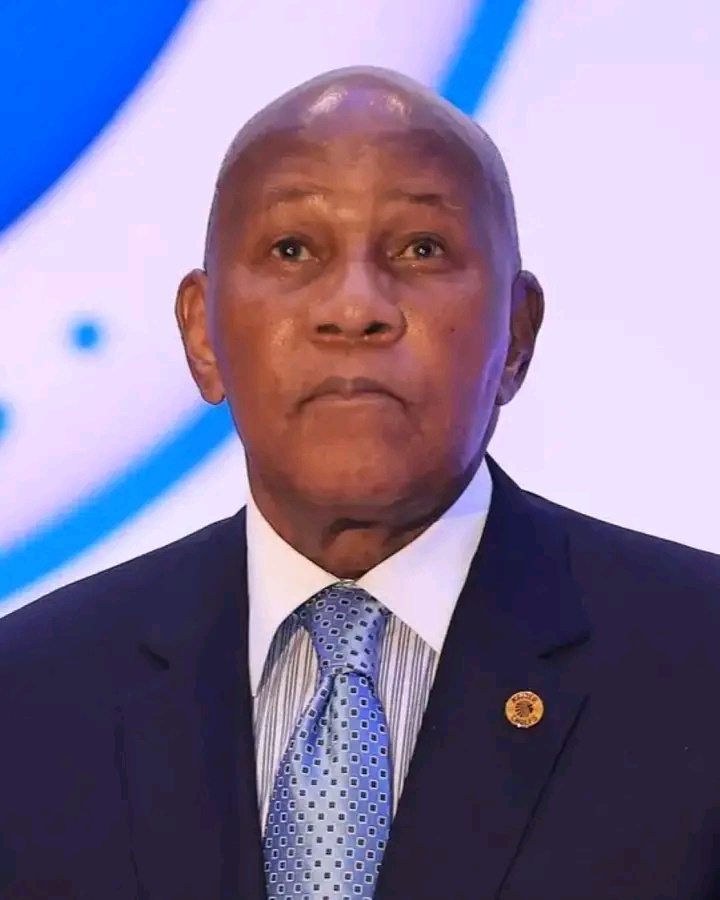 Kaizer Chiefs’ Downfall Linked to Dr Kaizer Motaung Stepping Back