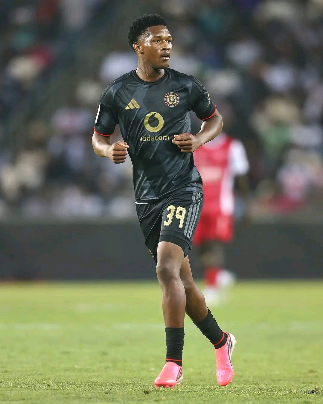 Orlando Pirates Face Masilela Selection Dilemma Ahead of Soweto Derby