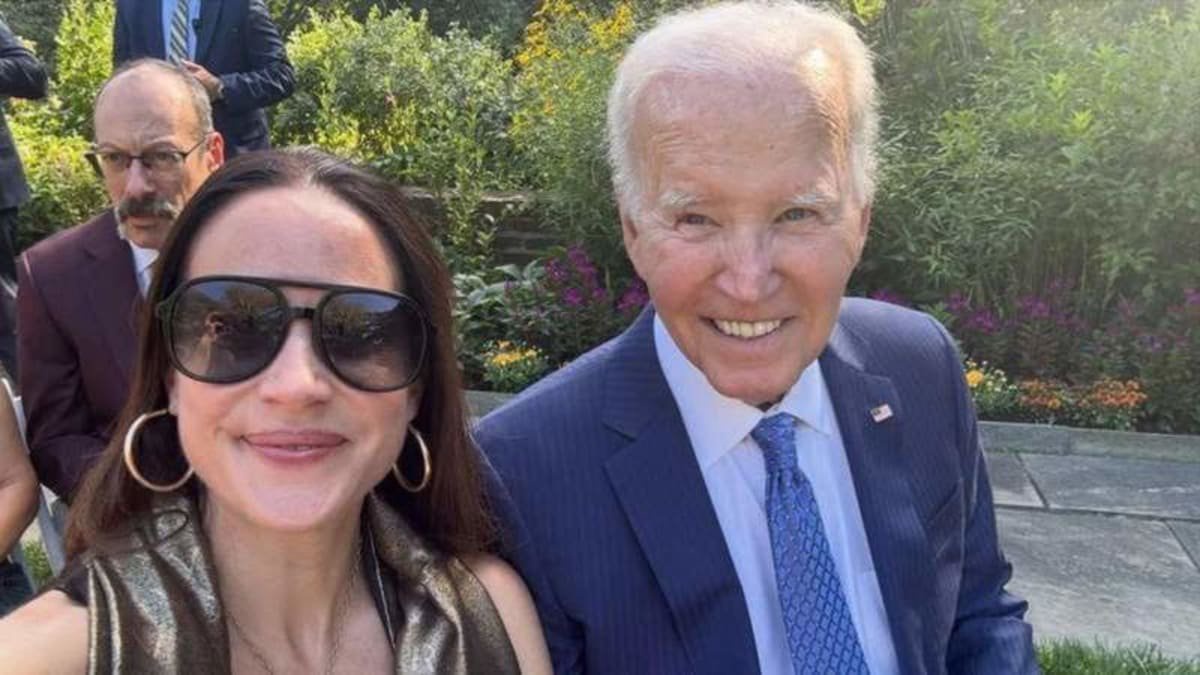 Joe Biden, 83, Appears in Good Spirits in Rare Photo With Daughter Ashley Amid ‘Painful’ Cancer Battle