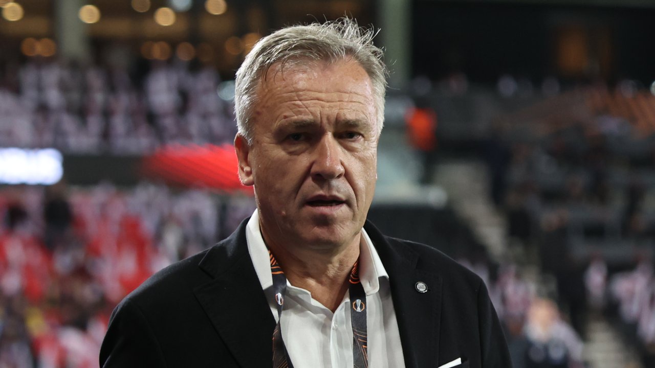 Sturm Graz Taped Over ‘Graz’ on Crest in Europa League Protest Against Sponsor Cuts