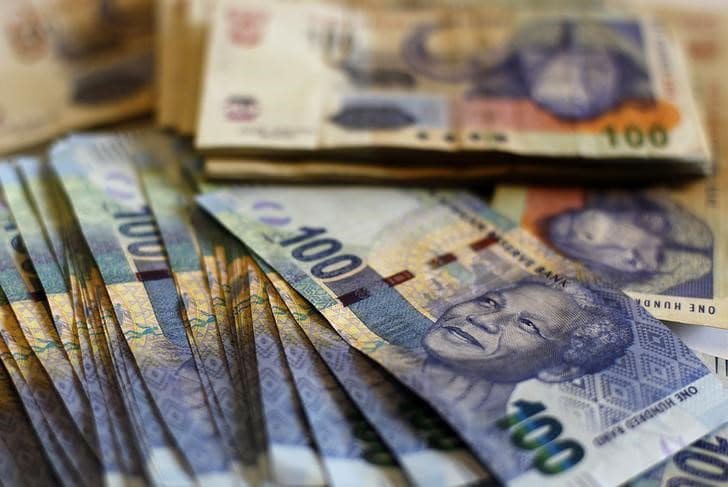 China and South Africa renew currency swap agreement