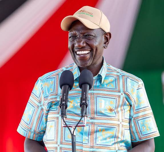 “Re-Elect Me in 2027”: Ruto Appeals to Makueni Residents, Promises Fair Share of Development