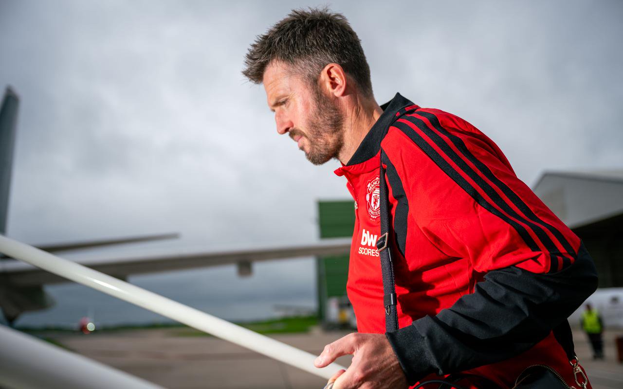 Michael Carrick calls up Manchester United youngster as squad ‘revealed’ for Champions League clash