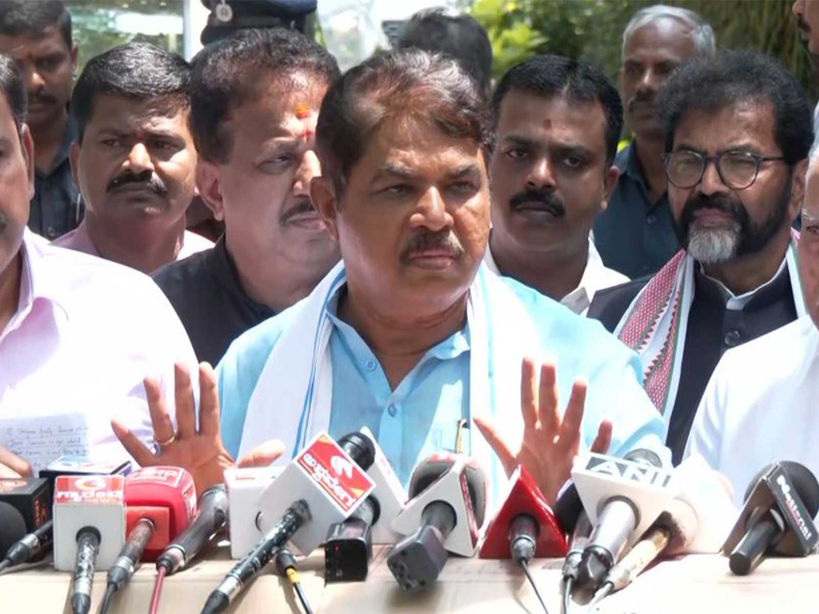 Congress govt not responding to farmers’ distress: Karnataka LoP R Ashoka