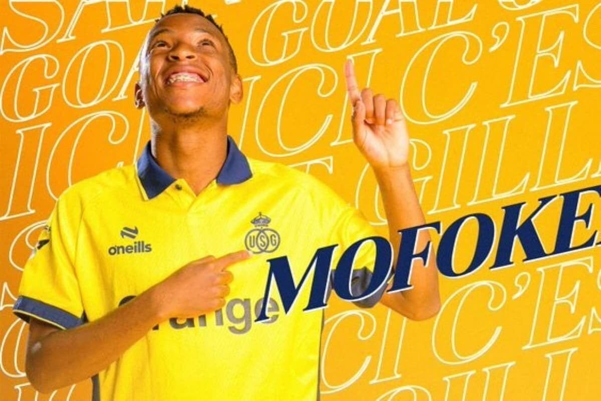 Khoza bought Rele Mofokeng a house after losing R200k bet