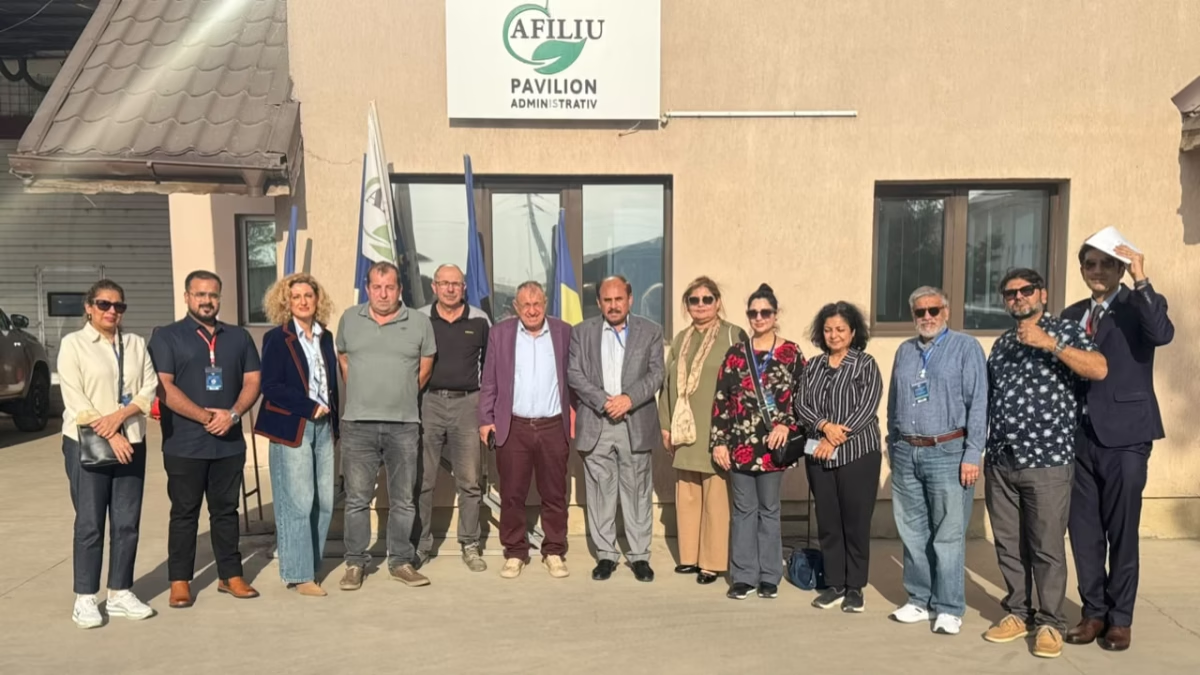 Pakistan trade delegation visits Romania’s largest dairy farm