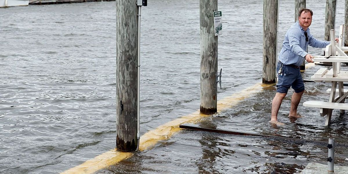 Hurricane Isaias makes landfall in US causing thousands to lose power