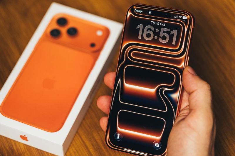 Lost iPhone 17 returned to owner within a day after B Praak’s Panchkula show