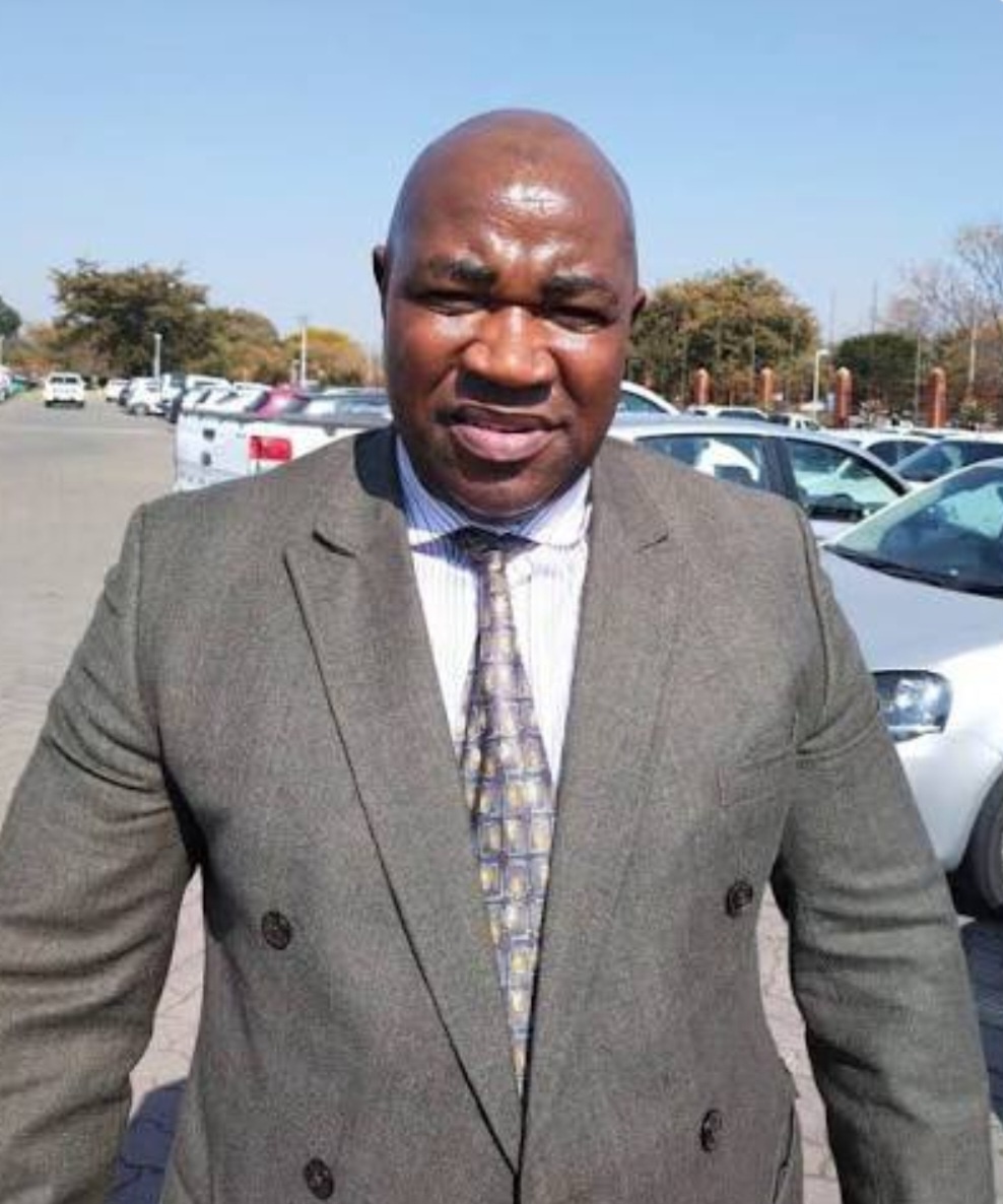 Photo & Identity of Top Police Officer Reportedly Arrested Earlier Has Been Revealed, Check Out
