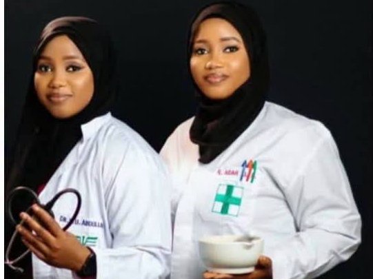 Nigeria : 2 sœurs jumelles, médecin et pharmacienne, décèdent à deux jours d’intervalle
