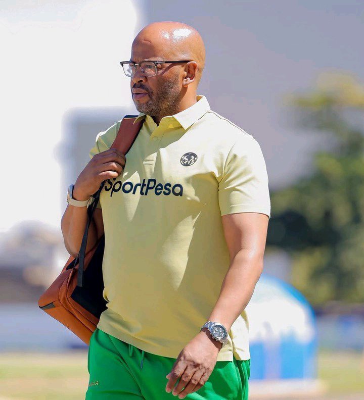 Kaizer Chiefs Respond to Mngqithi Links After Yanga Exit