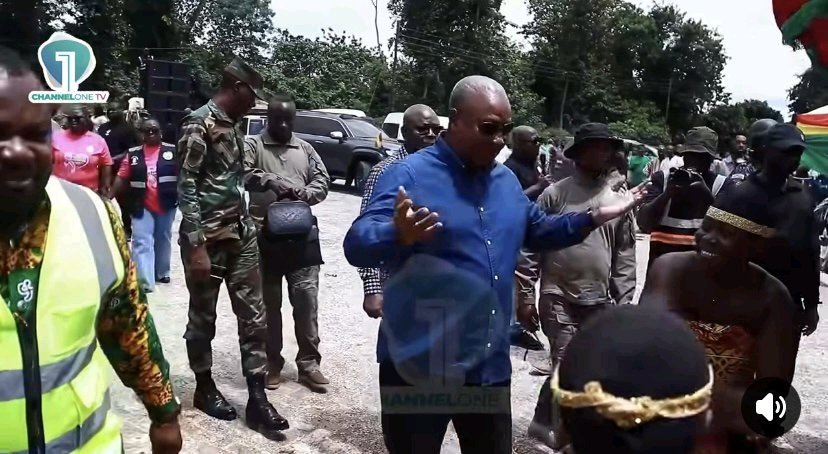 Mahama Gets Goaso Cheering as He Joins Traditional Dancers for Adowa