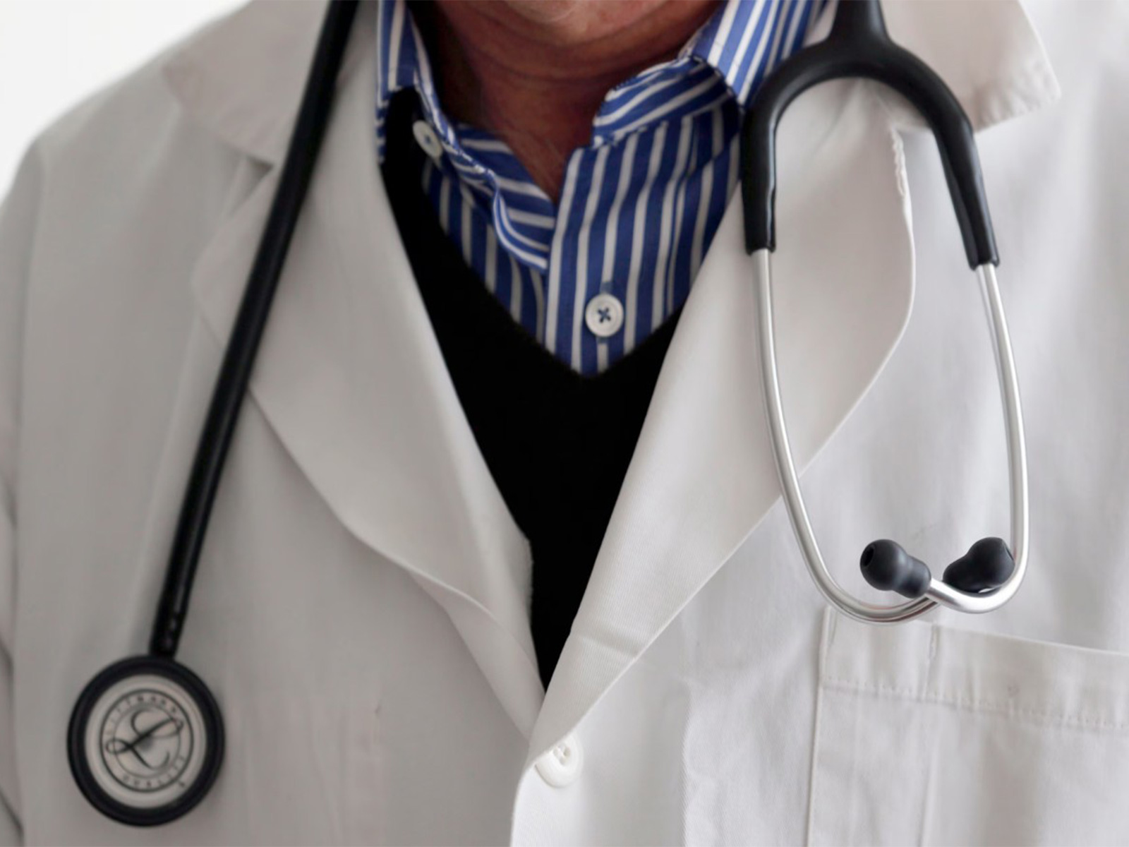 Himachal doctor suspended due to patient’s death in Una, allegedly absconds from duty