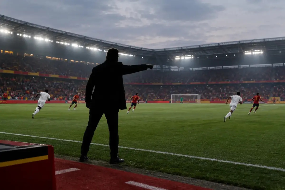 Mourinho’s tactical fix for Mbappé and Vinícius faces Clásico test
