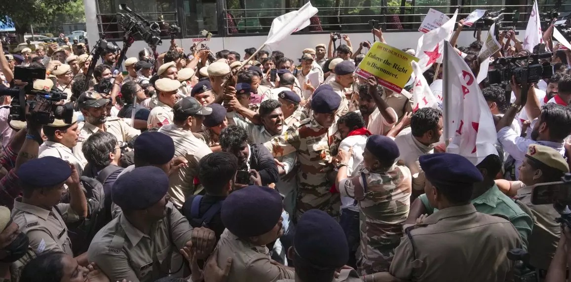Protesters Detained Outside Delhi Police Station Over Harassment Of Women Journalists
