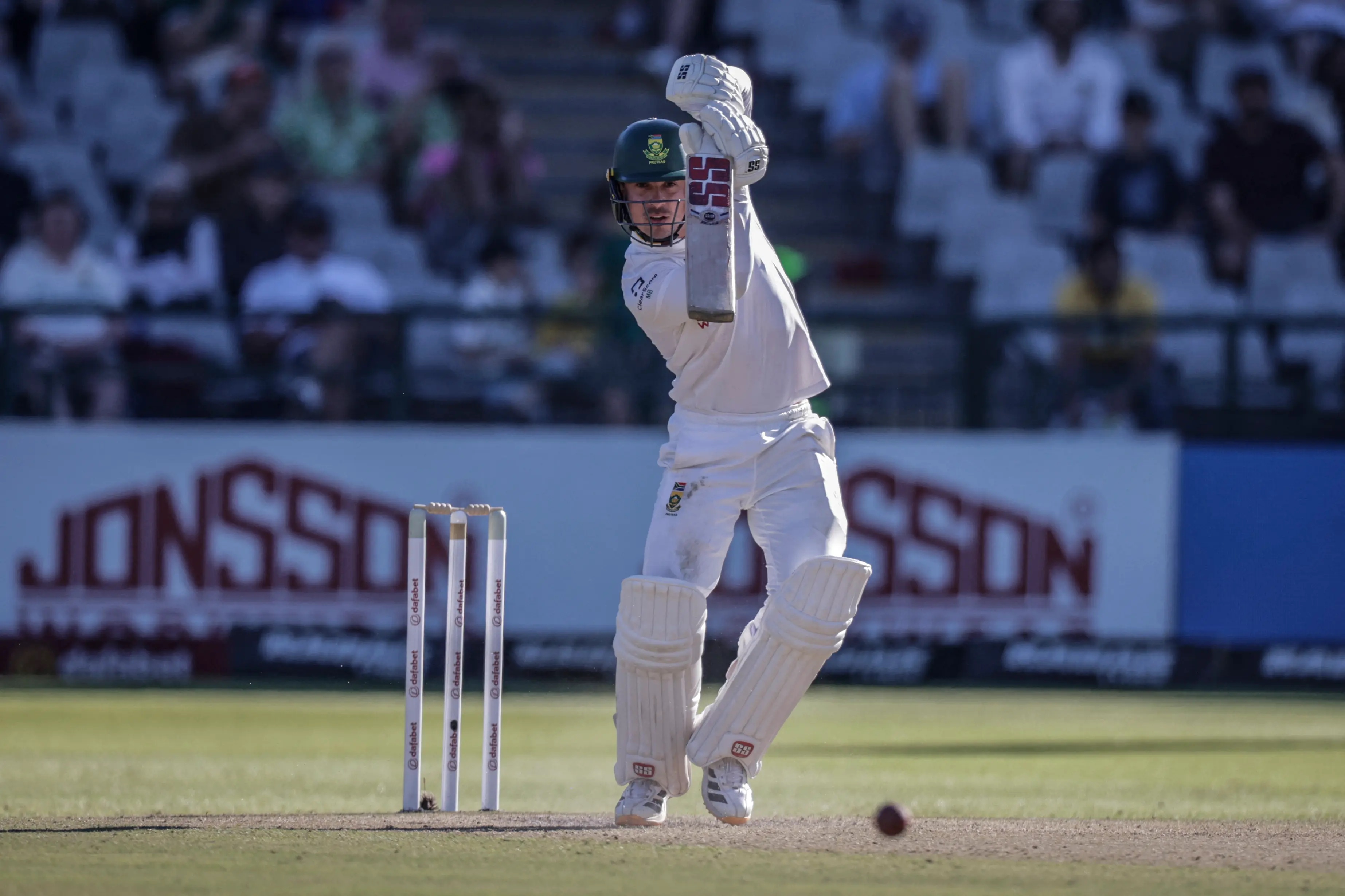 First hour of day four will be key for SA batters says Harmer