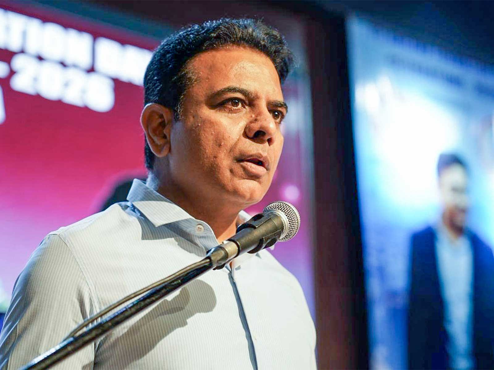 Telangana: KTR alleges Rs 3,296-crore Radial Road-2 tender scam