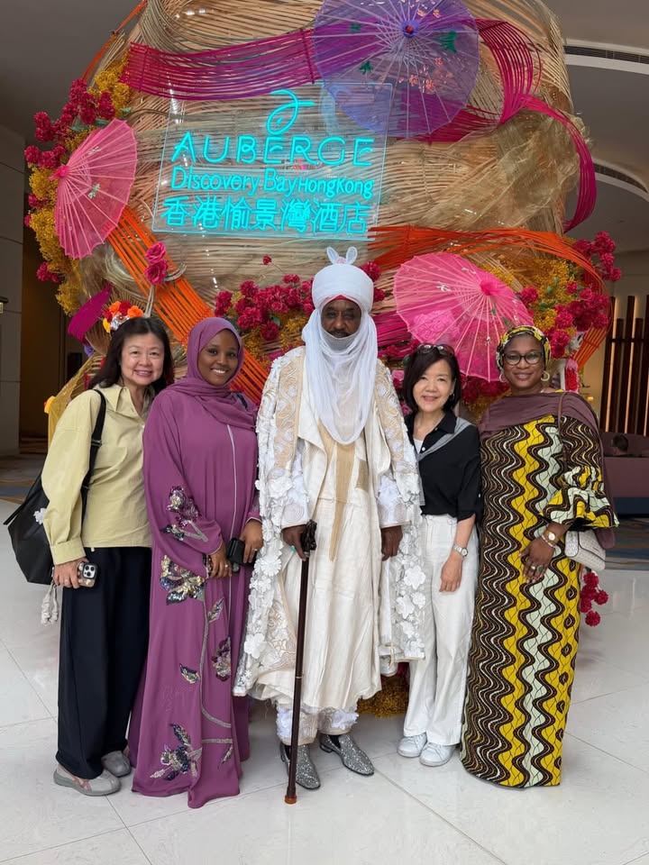 Emir Sanusi Lamido Spotted With His Wife and Close Friends in Hong Kong (Photos)