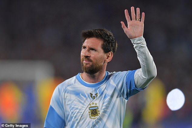 Lionel Messi fights back tears as Argentina pays incredible tribute to soccer hero in his final game for his country
