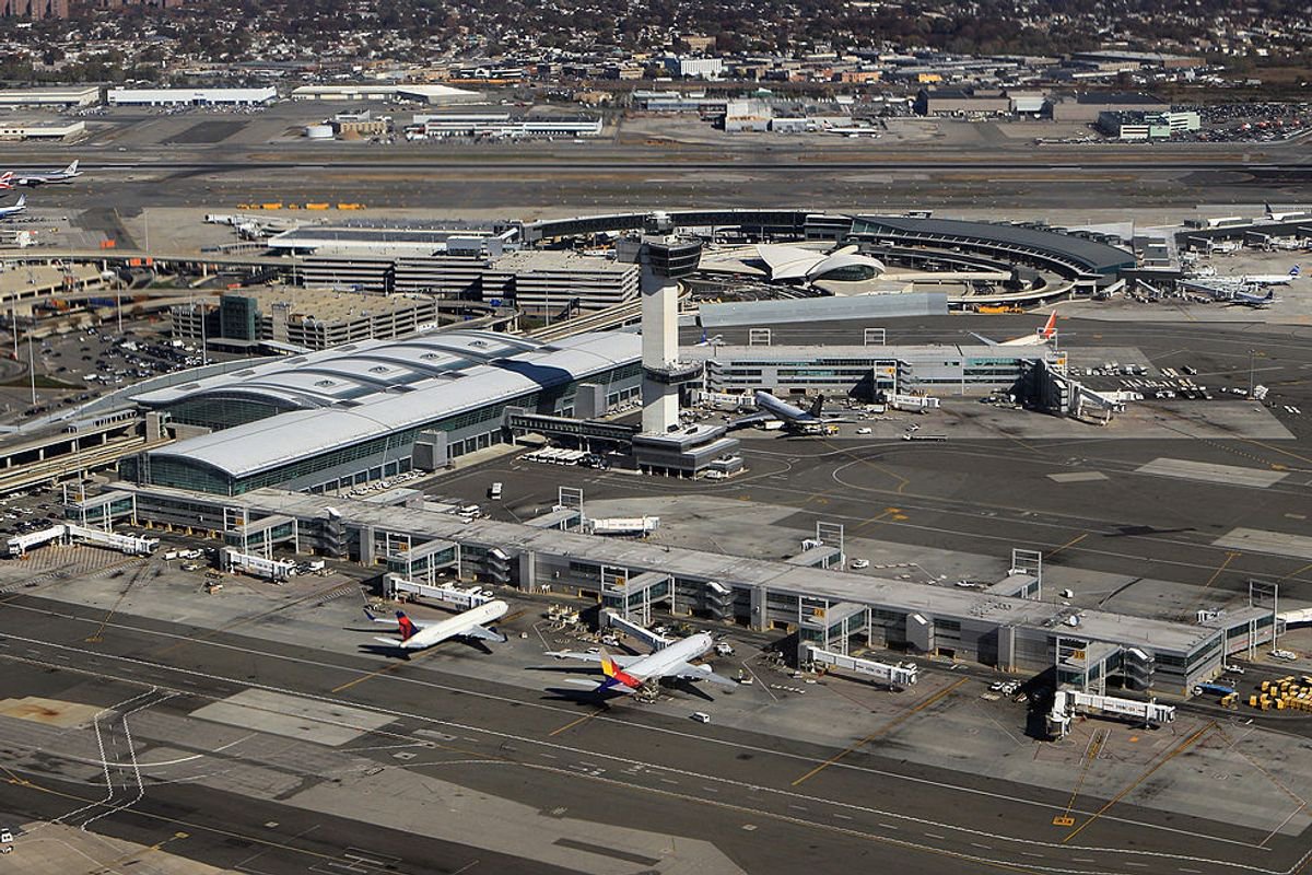 Severe turbulence diverts New York City flight to Miami, 8 injured