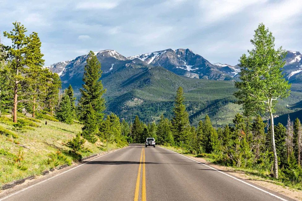 This 48-mile Road Is One of the Country’s Prettiest Drives—Climbing 12,000 Feet Through 3 Different Climate Zones